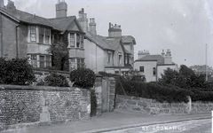 West-Hill-Road-St-Leonards-Bottom-End.-c1905.